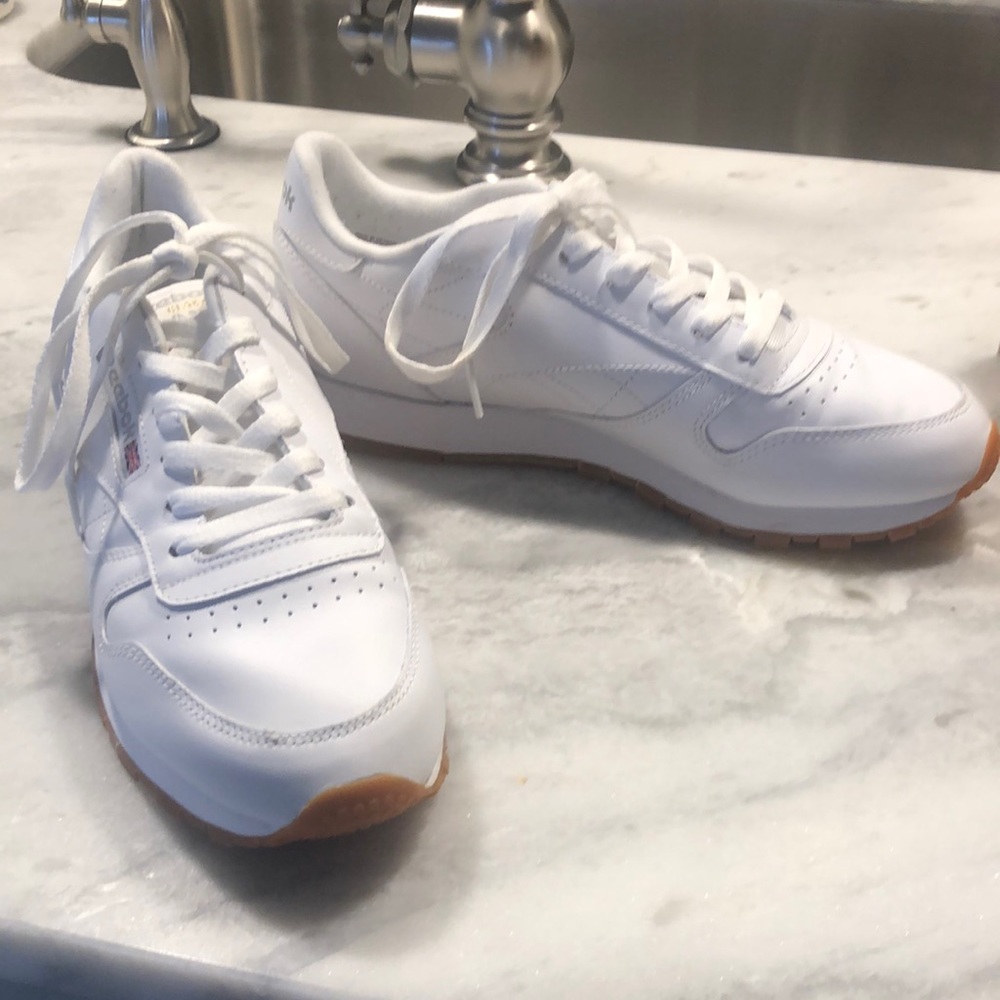 Reebok Classic Sneakers